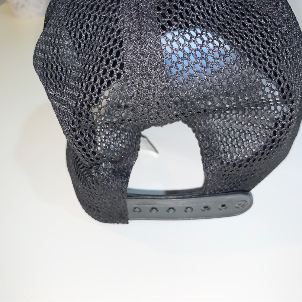 Black Straw and Mesh Baseball Cap - Picture 3 of 4